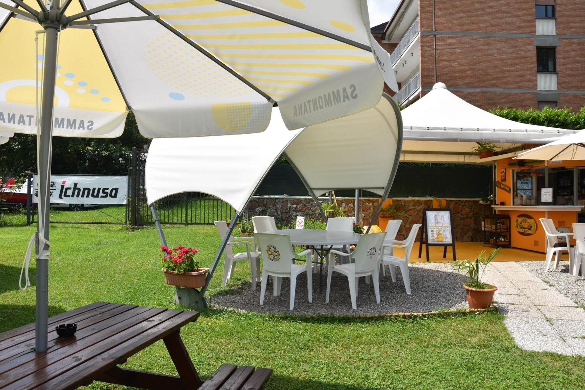Zara House - Lake And Pet Friendly Brusimpiano Bagian luar foto